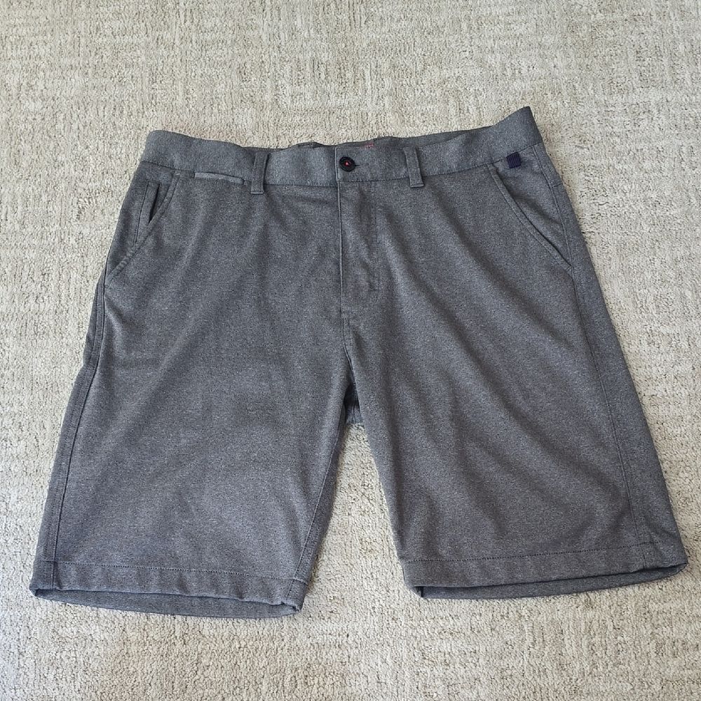Halsey 44 | Breakwater Sport Shorts - Picture 3 of 11